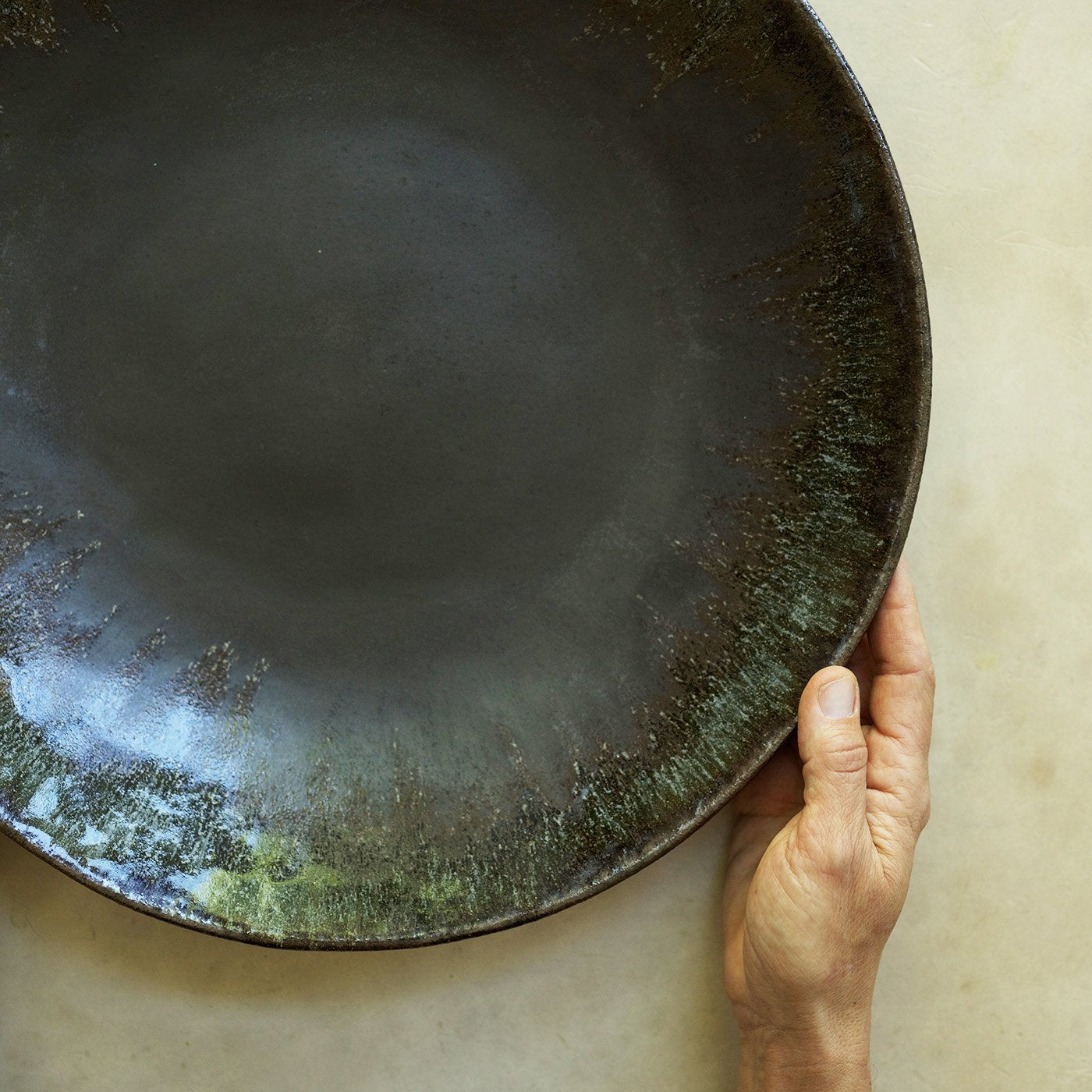Onyx Rimless Serving Platter